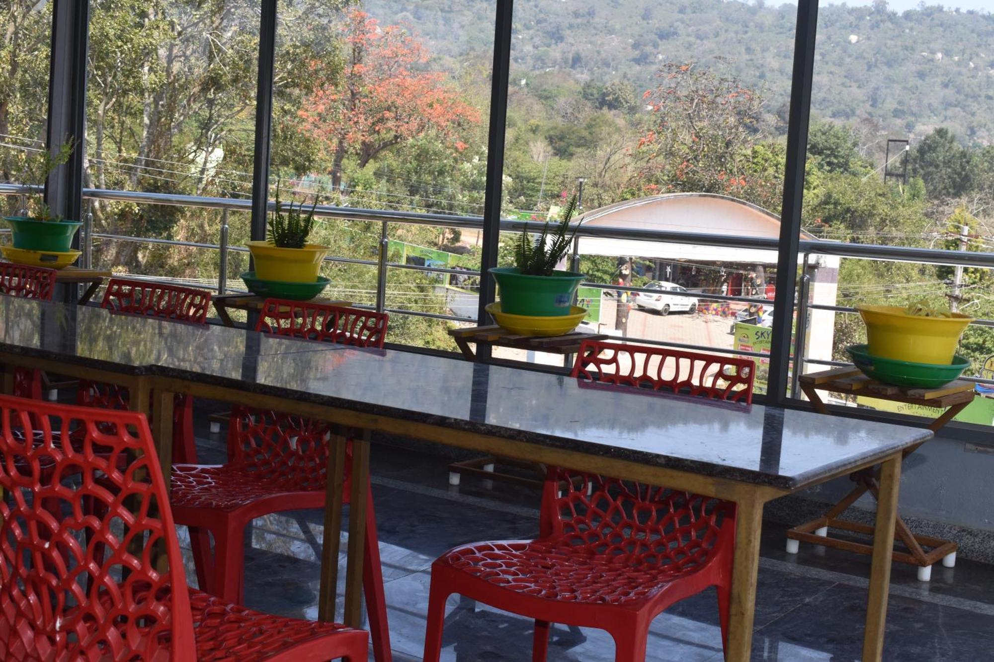 Yelagiri Goldhill Resort Zewnętrze zdjęcie